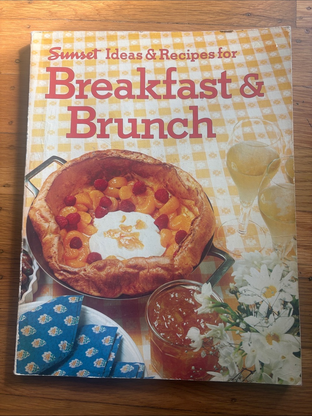 Breakfast & Brunch Cookbook - Yellow Cover